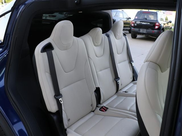 2023 Tesla Model X Base
