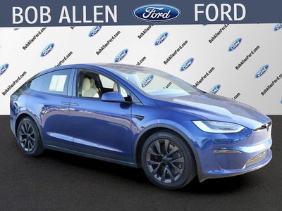 2023 Tesla Model X Base