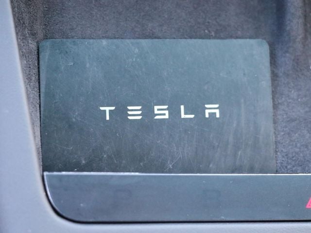 2023 Tesla Model X Base