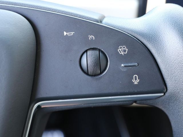2023 Tesla Model X Base