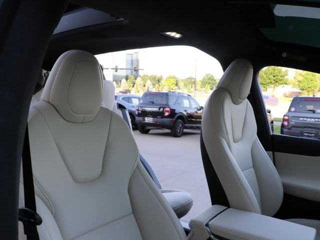 2023 Tesla Model X Base