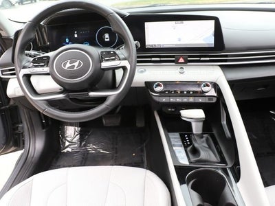 2024 Hyundai Elantra Limited