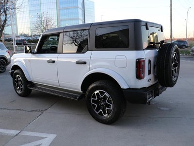 2026 Ford Bronco Outer Banks®