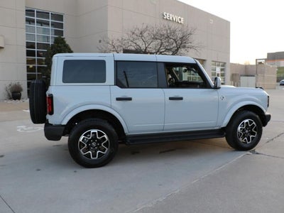 2026 Ford Bronco Outer Banks®