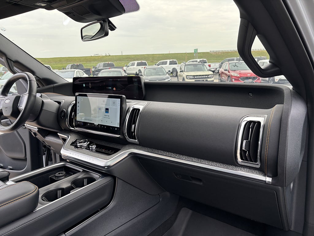 2025 Ford Expedition Tremor