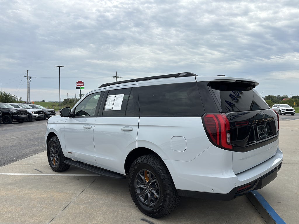 2025 Ford Expedition Tremor