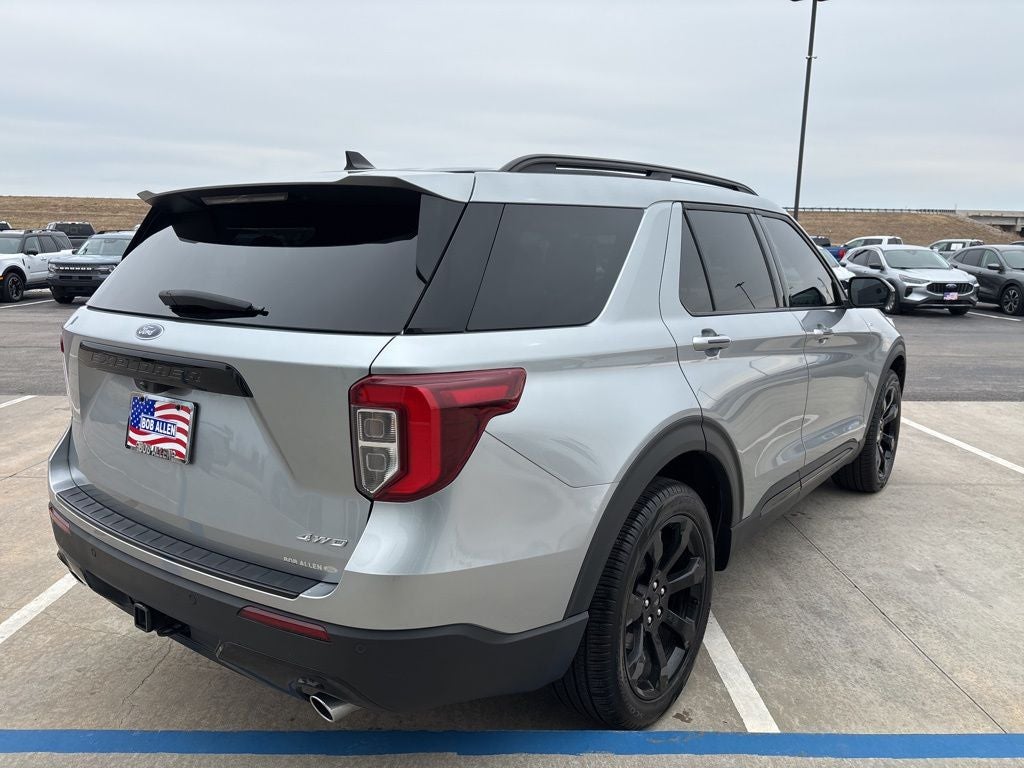 2024 Ford Explorer ST-Line