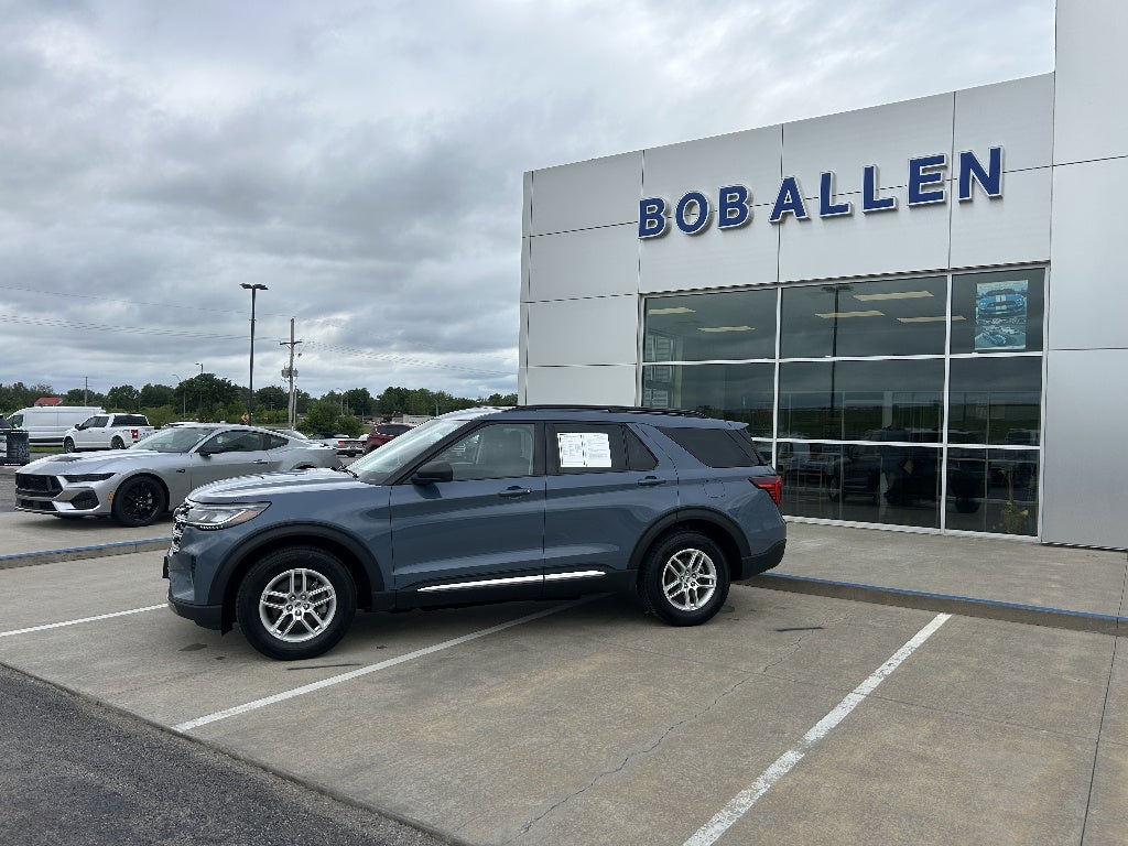 Used 2025 Ford Explorer Active with VIN 1FMUK8DH7SGB12682 for sale in Kansas City