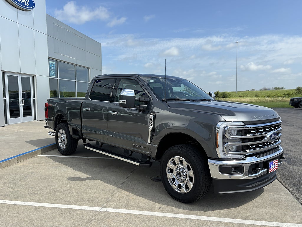2026 Ford Super Duty F-250 SRW LARIAT