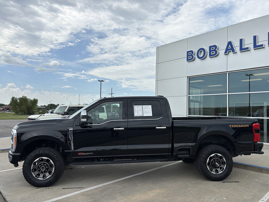 2023 Ford Super Duty F-250 SRW Platinum