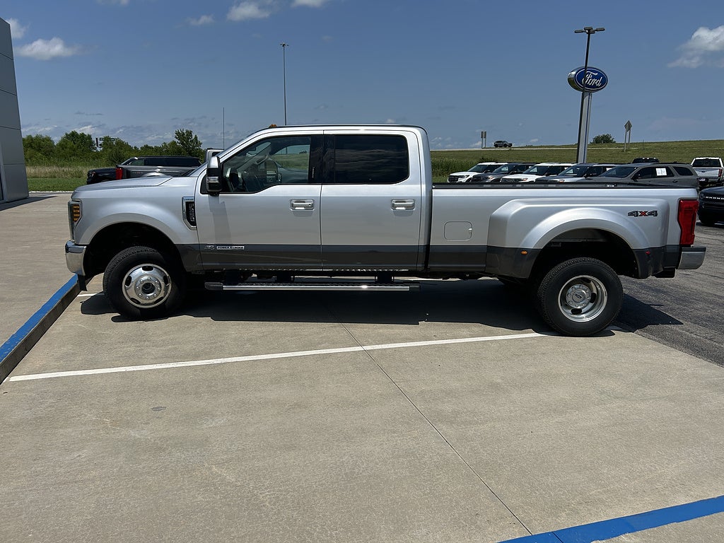 2018 Ford Super Duty F-350 DRW Lariat