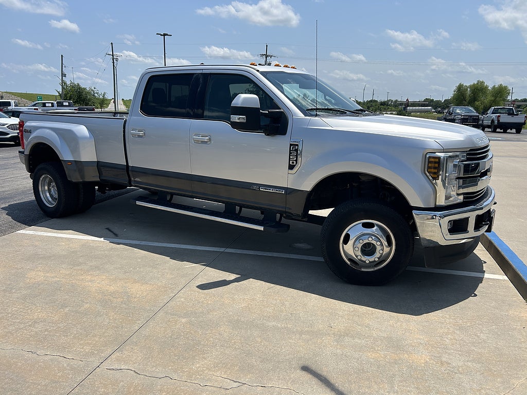 2018 Ford Super Duty F-350 DRW Lariat
