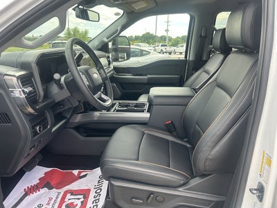 2026 Ford Super Duty F-350 DRW LARIAT