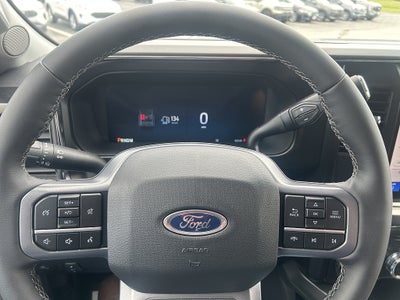 2026 Ford Super Duty F-350 DRW LARIAT