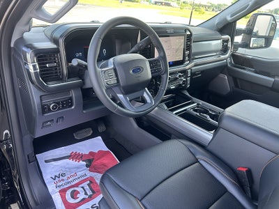2026 Ford Super Duty F-350 DRW LARIAT