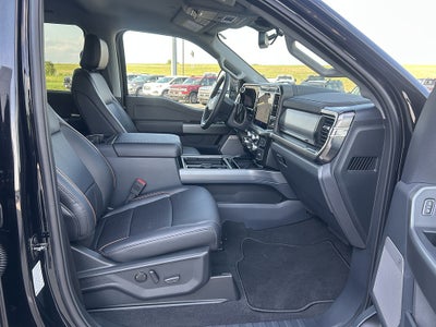2026 Ford Super Duty F-350 DRW LARIAT
