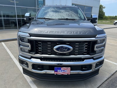 2026 Ford Super Duty F-350 DRW LARIAT