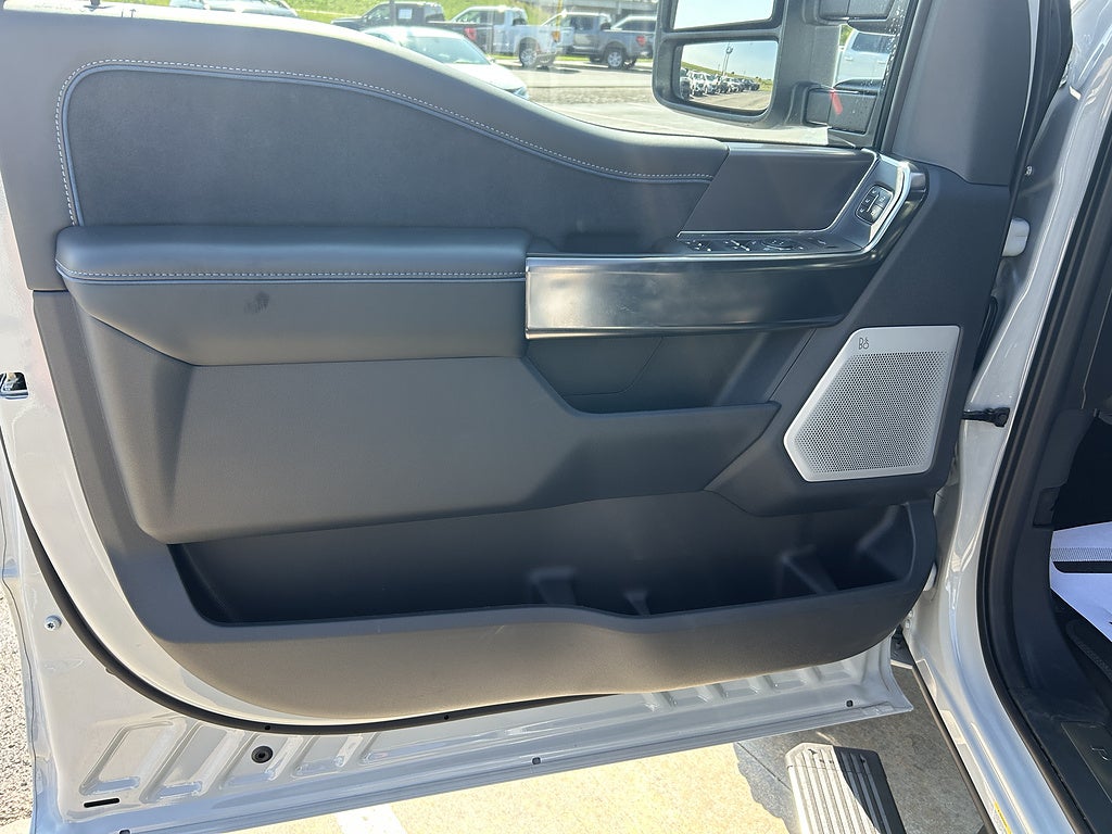 2026 Ford Super Duty F-450 DRW Platinum