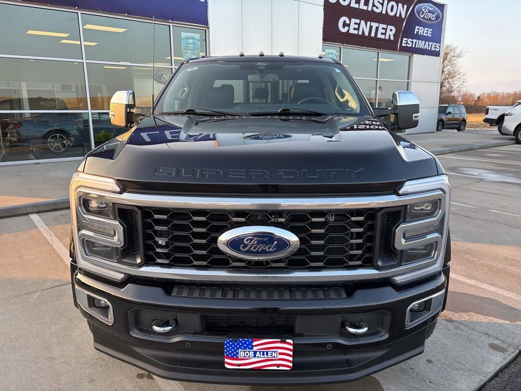 2024 Ford F-450SD Limited DRW