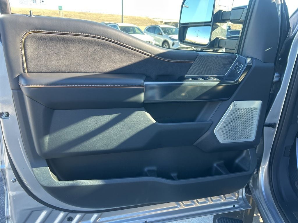 2024 Ford F-450SD Platinum DRW