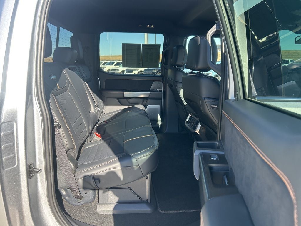 2024 Ford F-450SD Platinum DRW