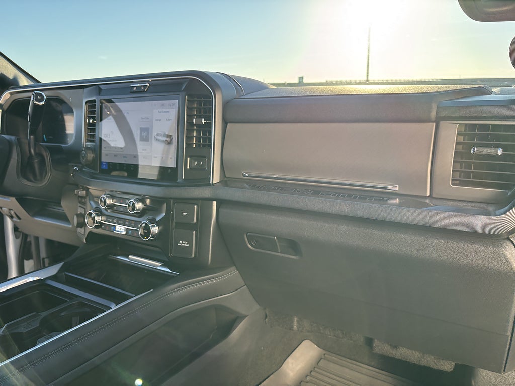 2025 Ford Super Duty F-450 DRW Platinum