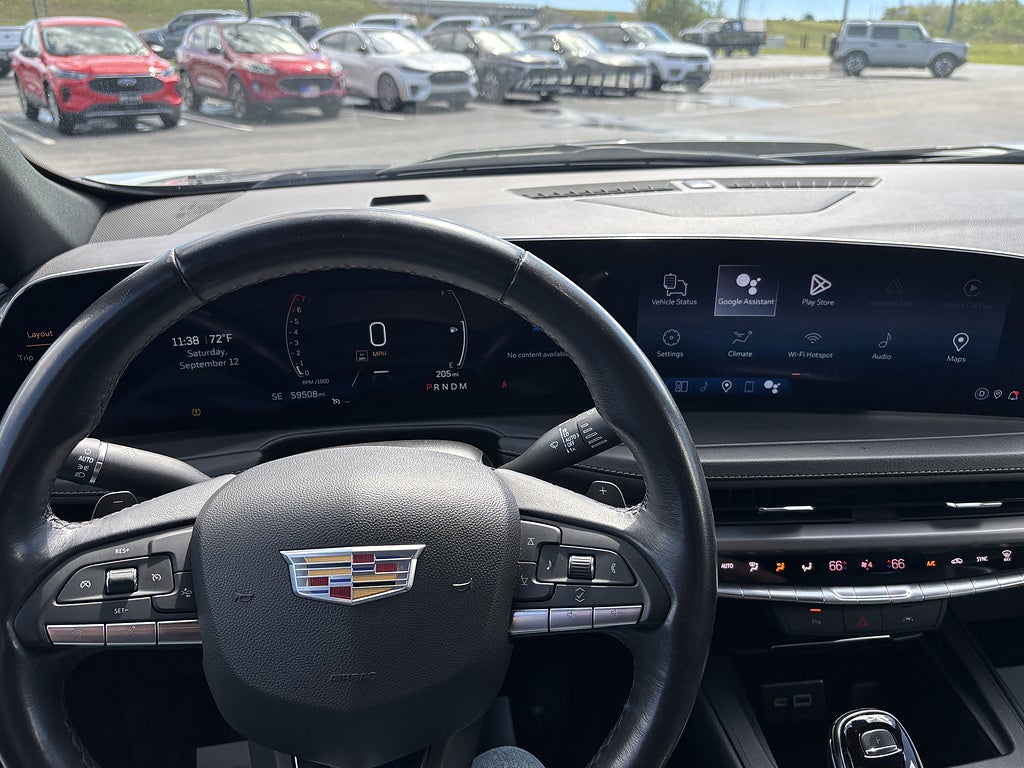 2024 Cadillac XT4 Premium Luxury