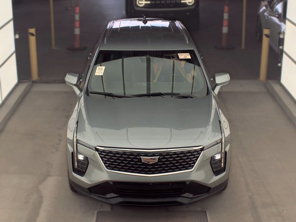 Used 2024 Cadillac XT4 Premium Luxury with VIN 1GYFZCR46RF214678 for sale in Kansas City