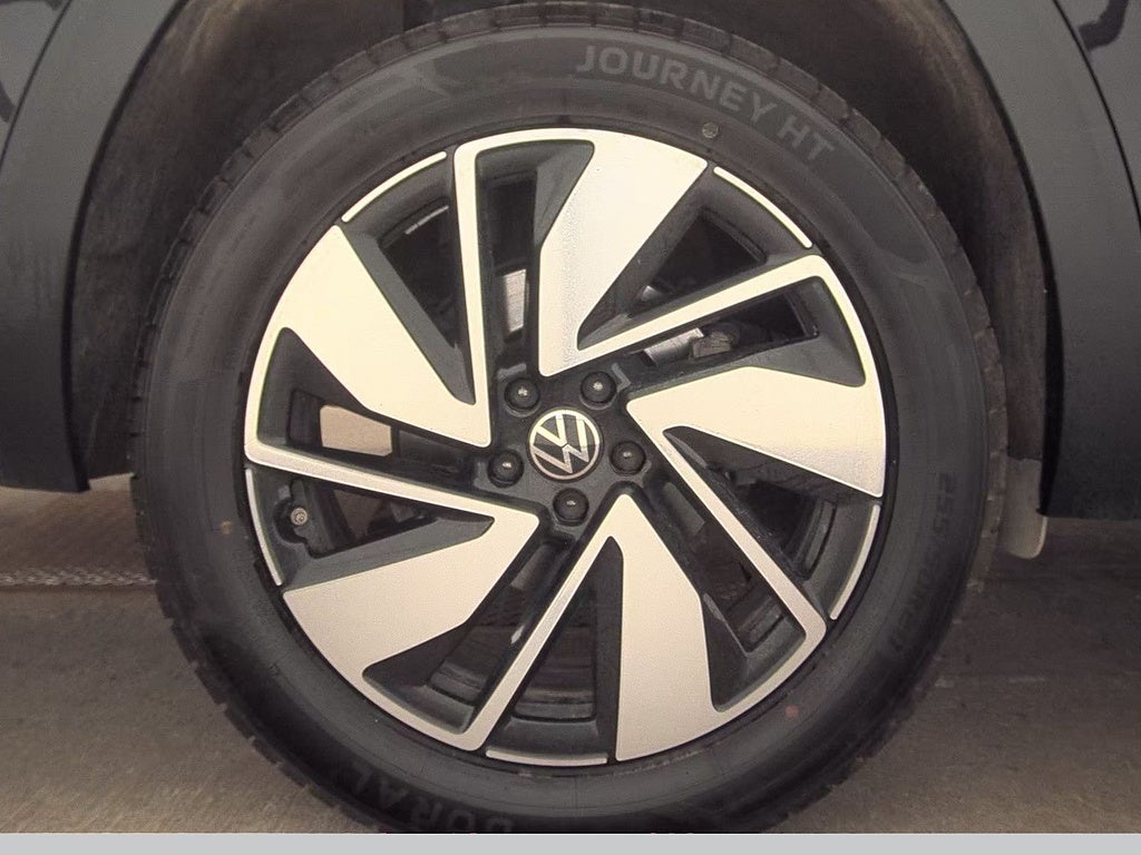 2025 Volkswagen Atlas SE