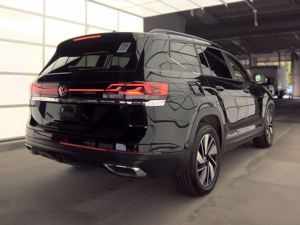 2025 Volkswagen Atlas SE