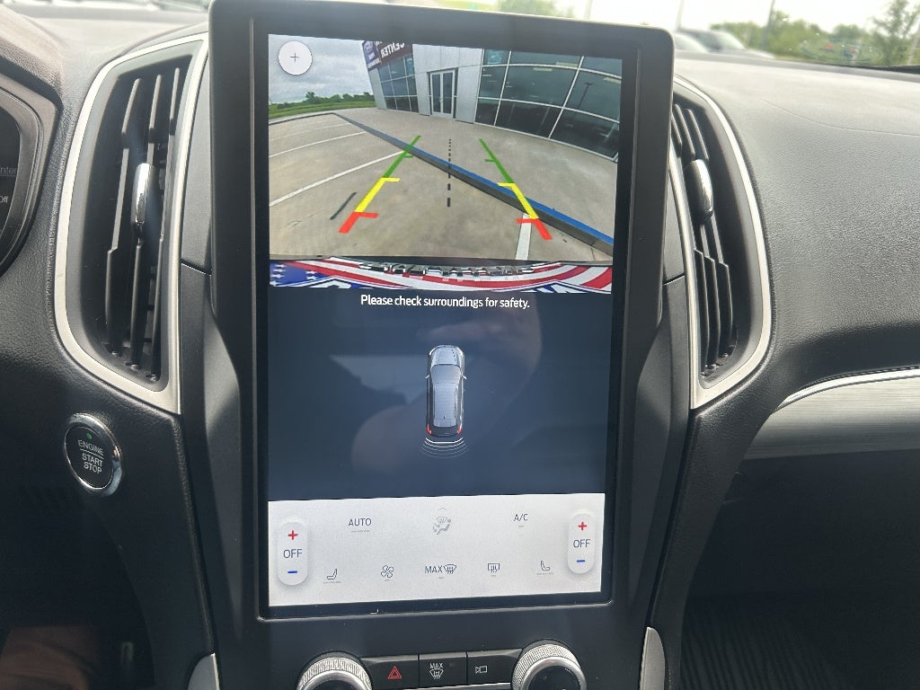 2022 Ford Edge SEL
