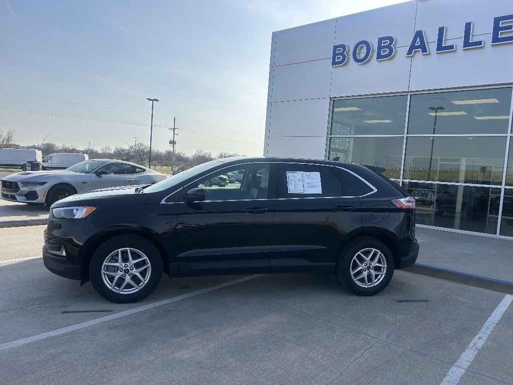 Used 2024 Ford Edge SEL with VIN 2FMPK4J97RBA55338 for sale in Kansas City
