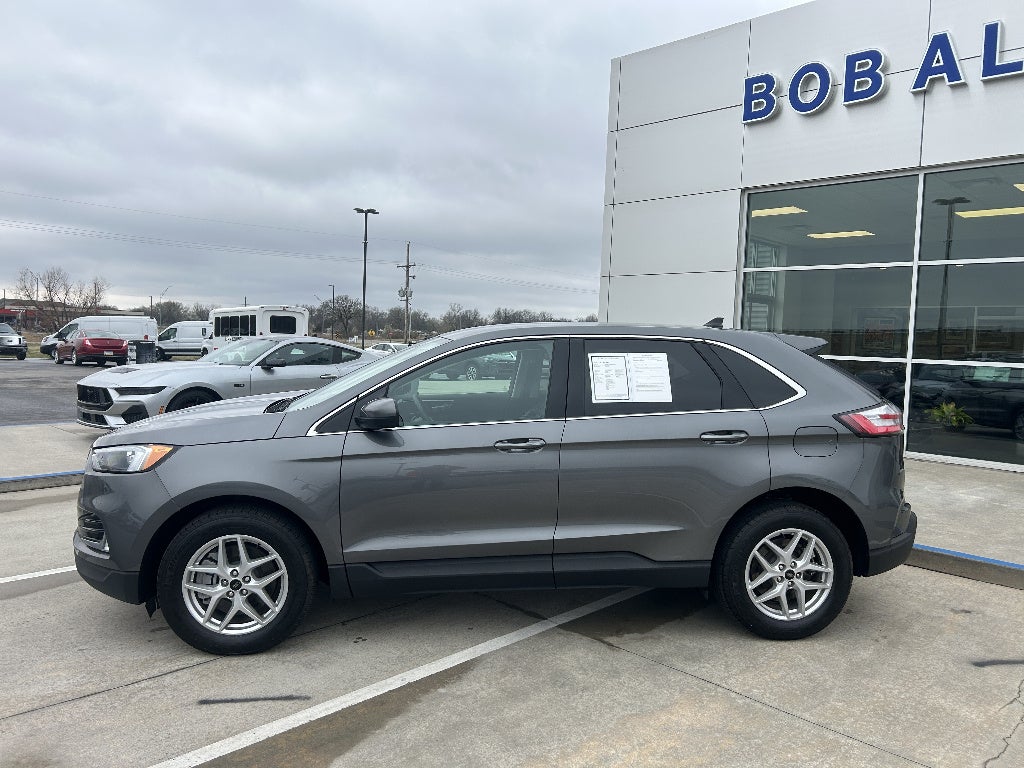 Used 2024 Ford Edge SEL with VIN 2FMPK4J98RBB14929 for sale in Kansas City