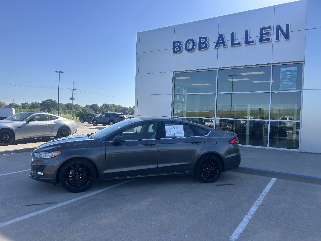 Used 2020 Ford Fusion SE with VIN 3FA6P0HD9LR245340 for sale in Pleasanton, KS