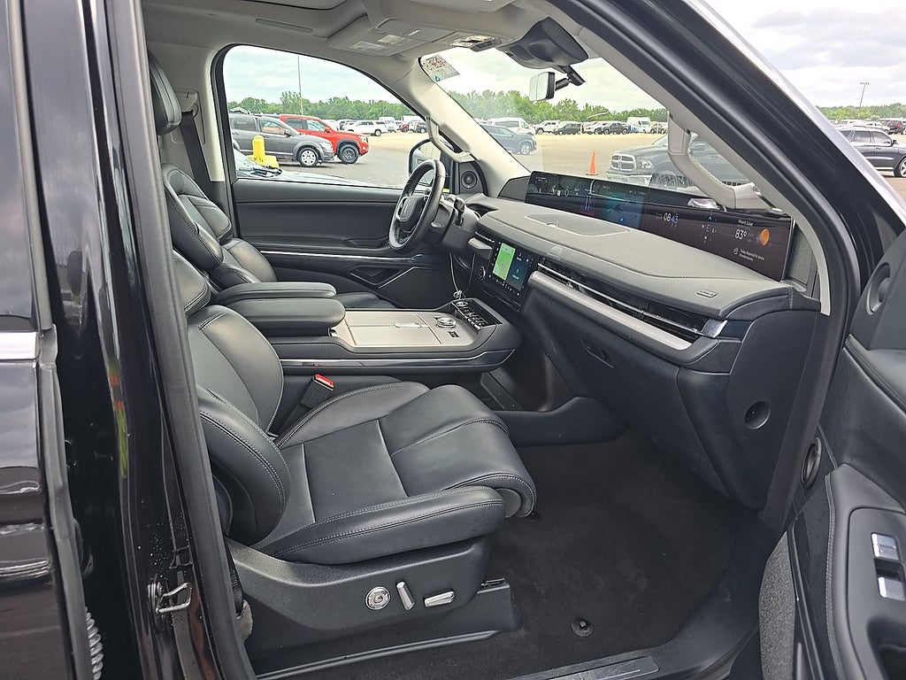 2025 Lincoln Navigator L Reserve